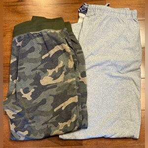 NWOT/FRUIT OF THE LOOM Men's Camouflage and Gray Jogger Pants